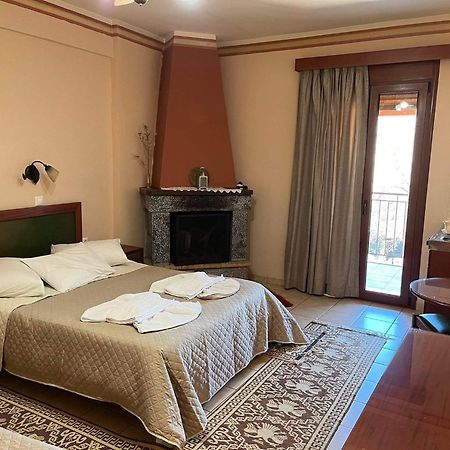 Готель To Spiti Tis Irinis Вітіна Екстер'єр фото